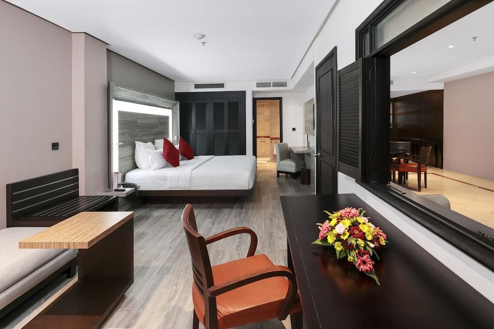 Ap Premier Batam Nagoya Exterior foto