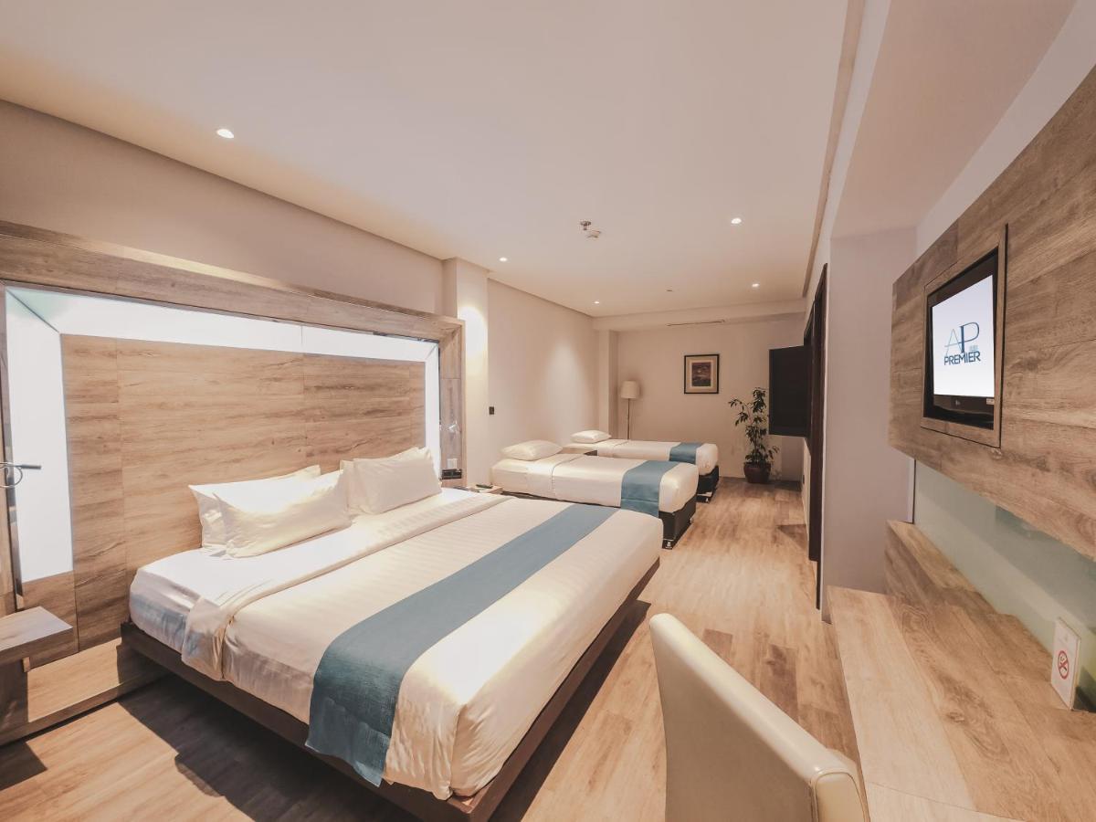 Ap Premier Batam Nagoya Exterior foto
